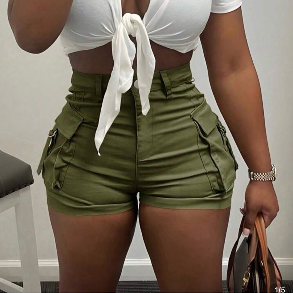 SHEIN Army Green Women's Cargo Shorts